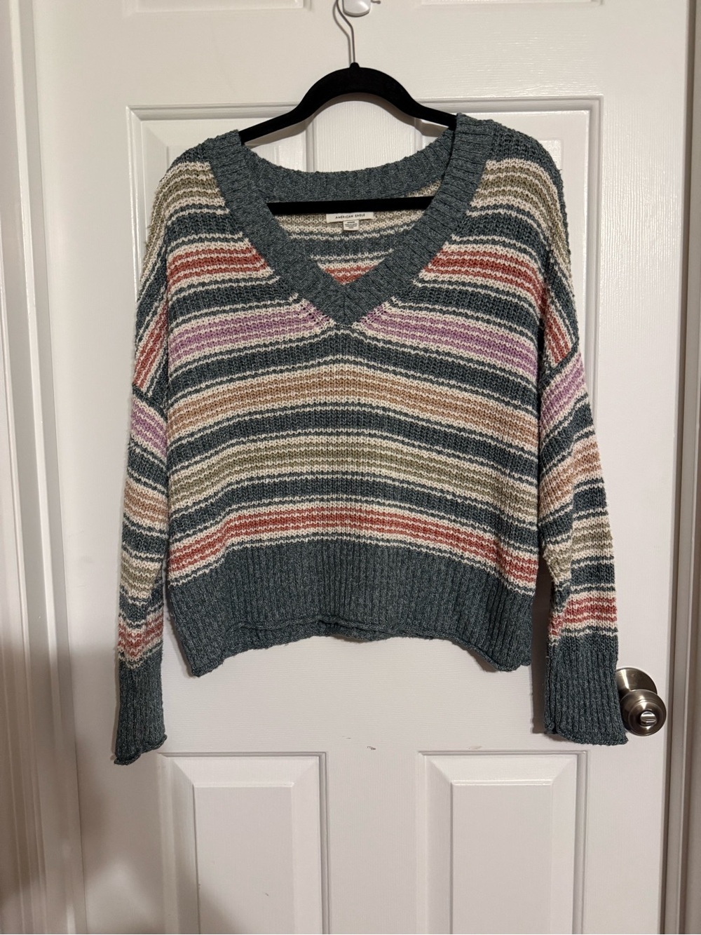 American Eagle Striped Loose Knit V-Neck Boxy Cropped Sweater M